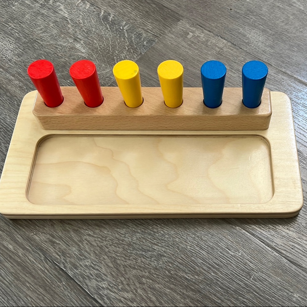 MontiKids Peg Board